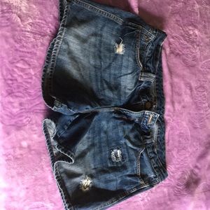 Distressed shorts